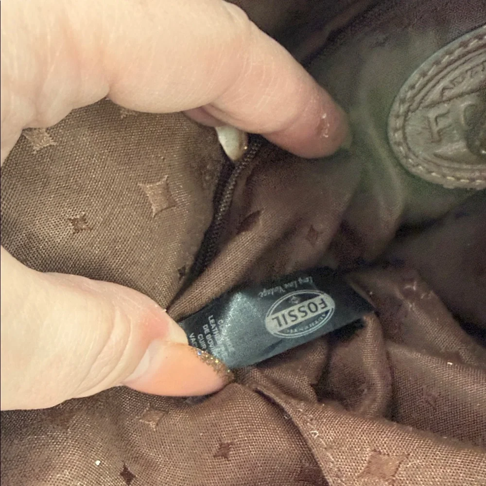 Fossil bag is a Morgan Traveler